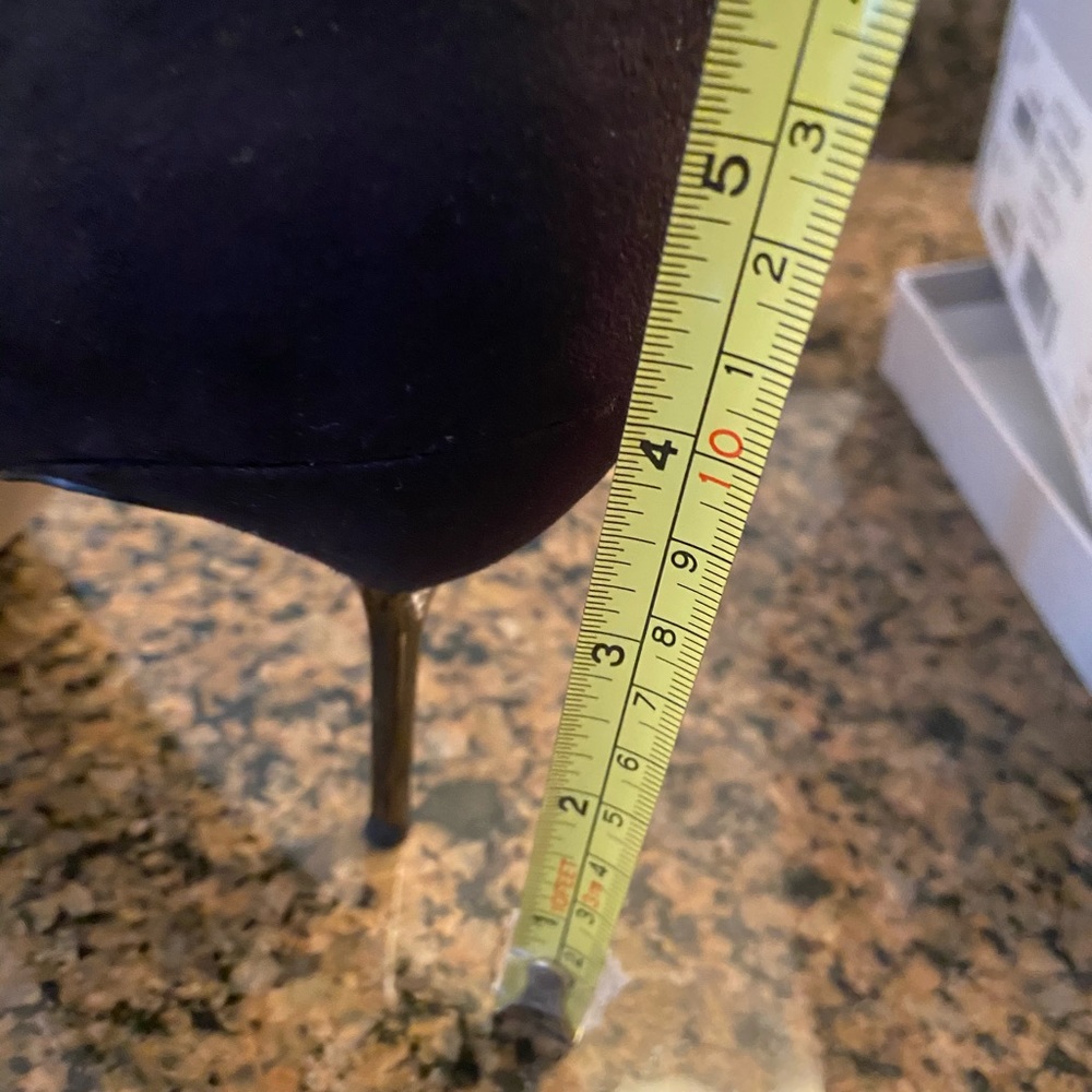 Gorgeous Carvela / Kurt Geiger black suede shoes - Picture 5 of 7
